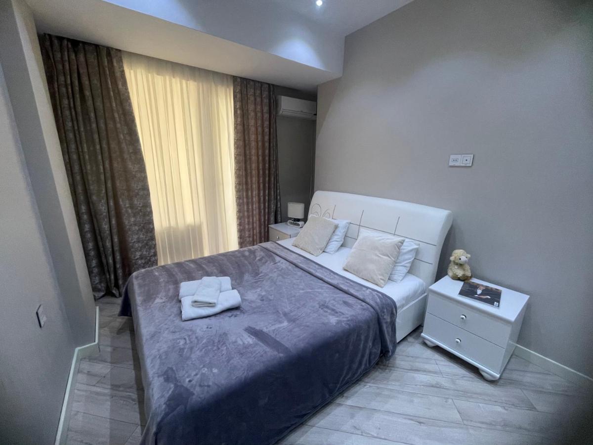Luxe Azure Apartment Баку Екстер'єр фото